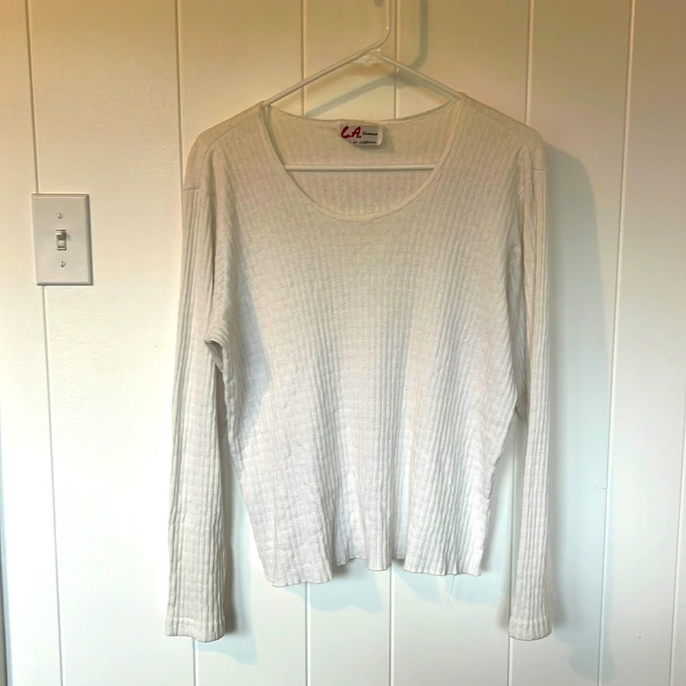 White ribbed long sleeved tee